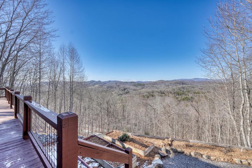 130 Hogans Run Property Photo 44