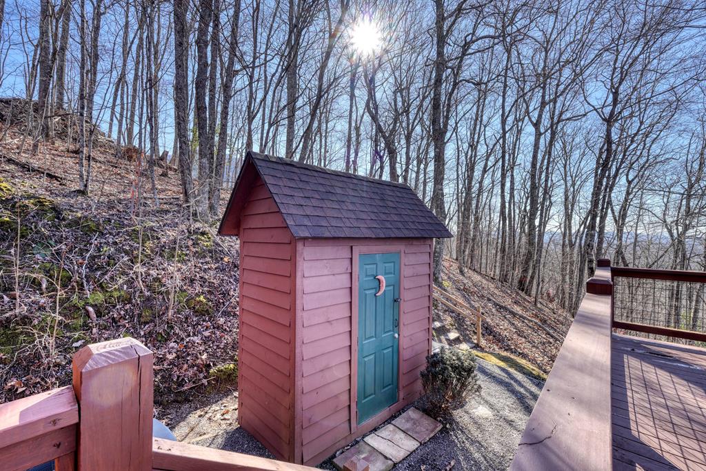 130 Hogans Run Property Photo 47