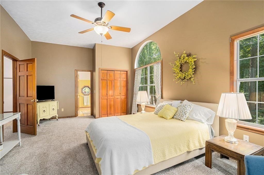 43 Hamlet Court Property Photo 23