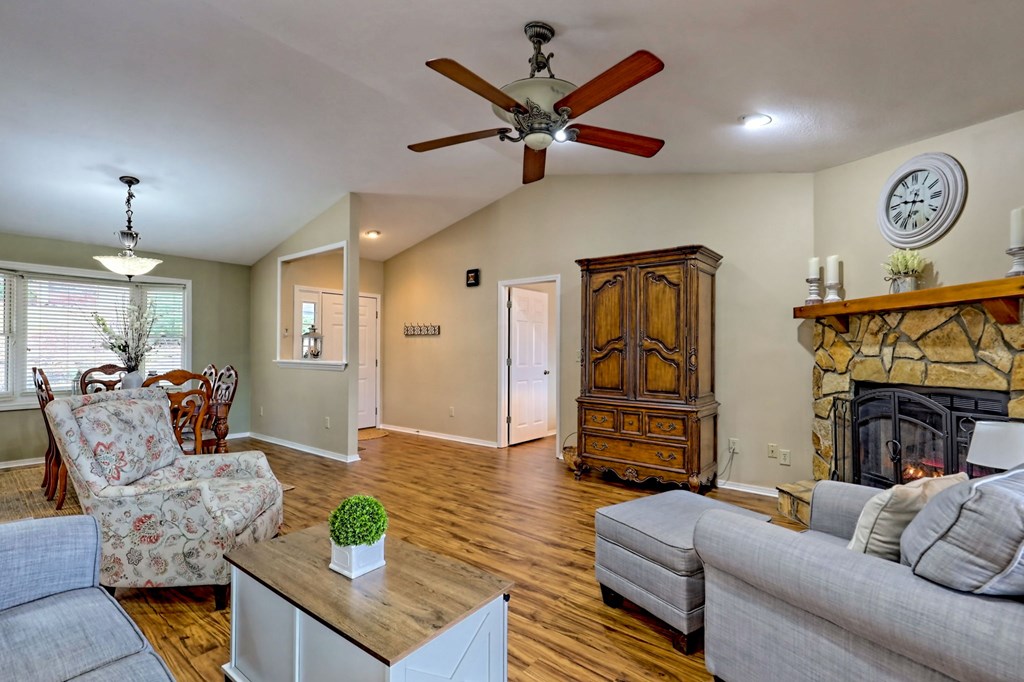 5530 Pine Crest Road Property Photo 12