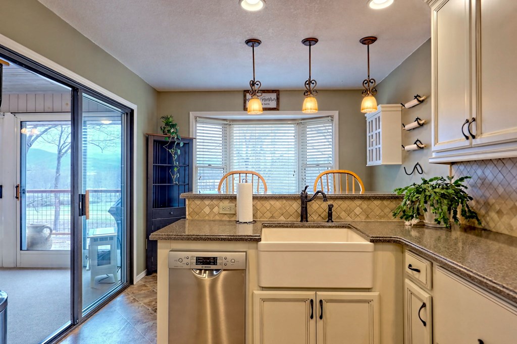 5530 Pine Crest Road Property Photo 33