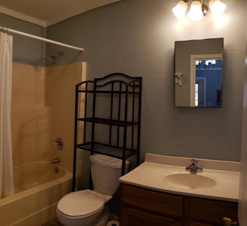 4660 Mitchell Cove Road Property Photo 7