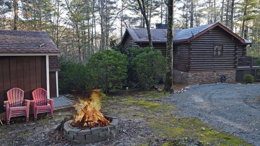 602 Harrison & Ada Road Property Photo 3