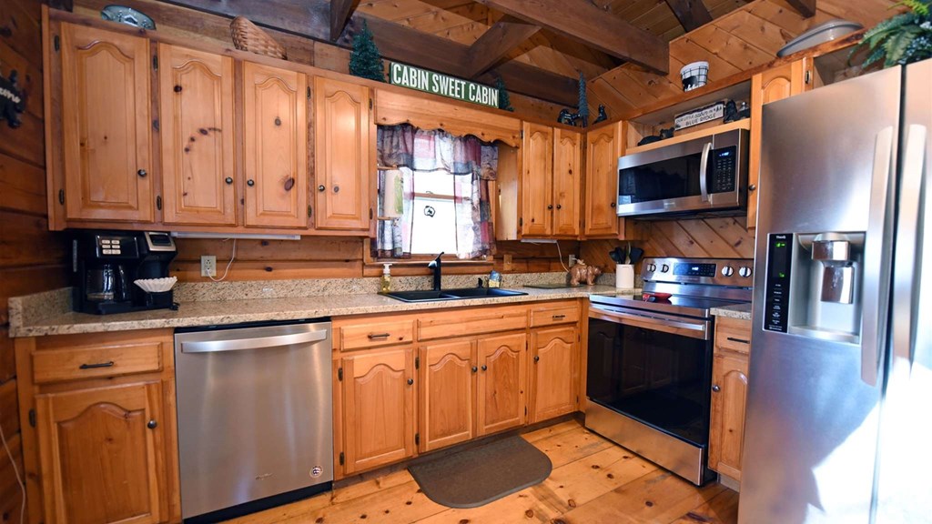 602 Harrison & Ada Road Property Photo 6