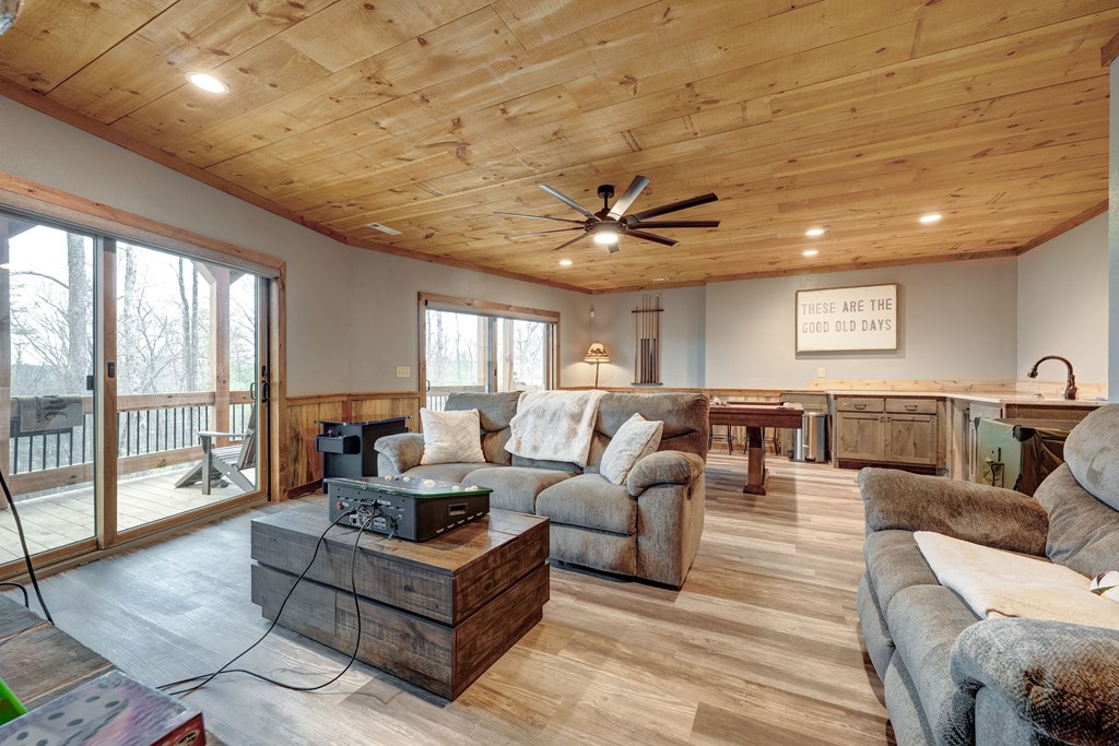 1601 Shady Falls Road Property Photo 46