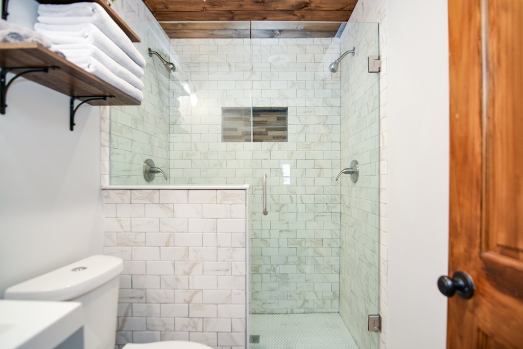 11 Hill Street Property Photo 16