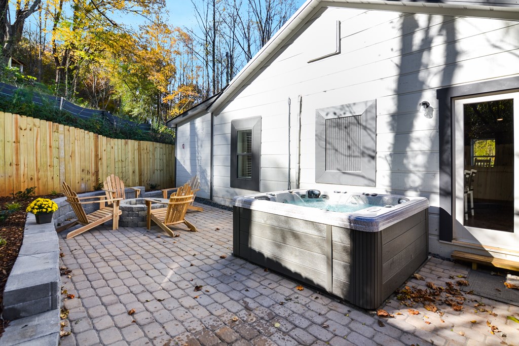 11 Hill Street Property Photo 25