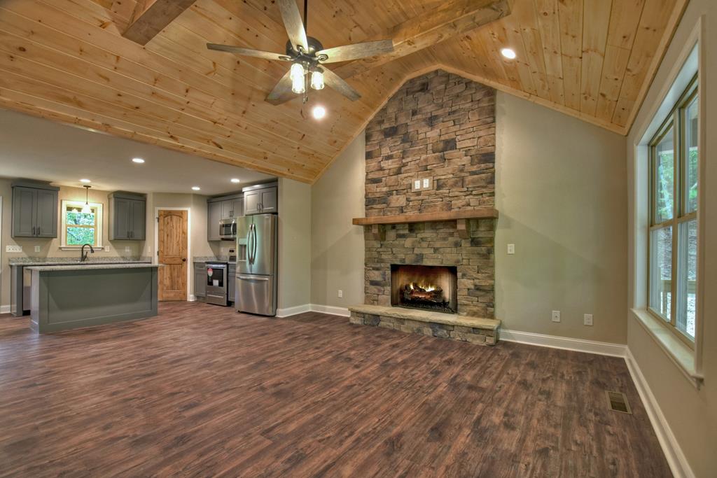 297 Oneida Circle Property Photo 12