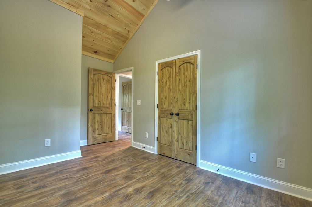 297 Oneida Circle Property Photo 25