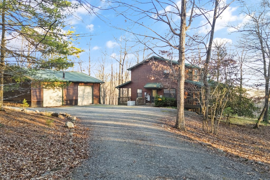708 Thomas Mountain Road Property Photo 7