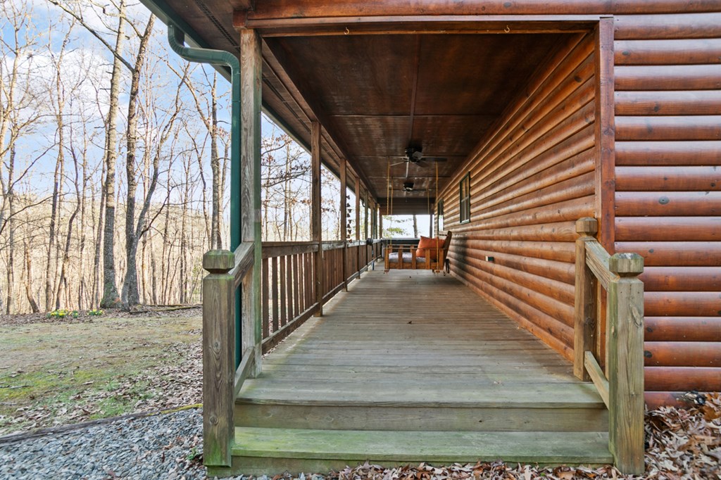 708 Thomas Mountain Road Property Photo 11