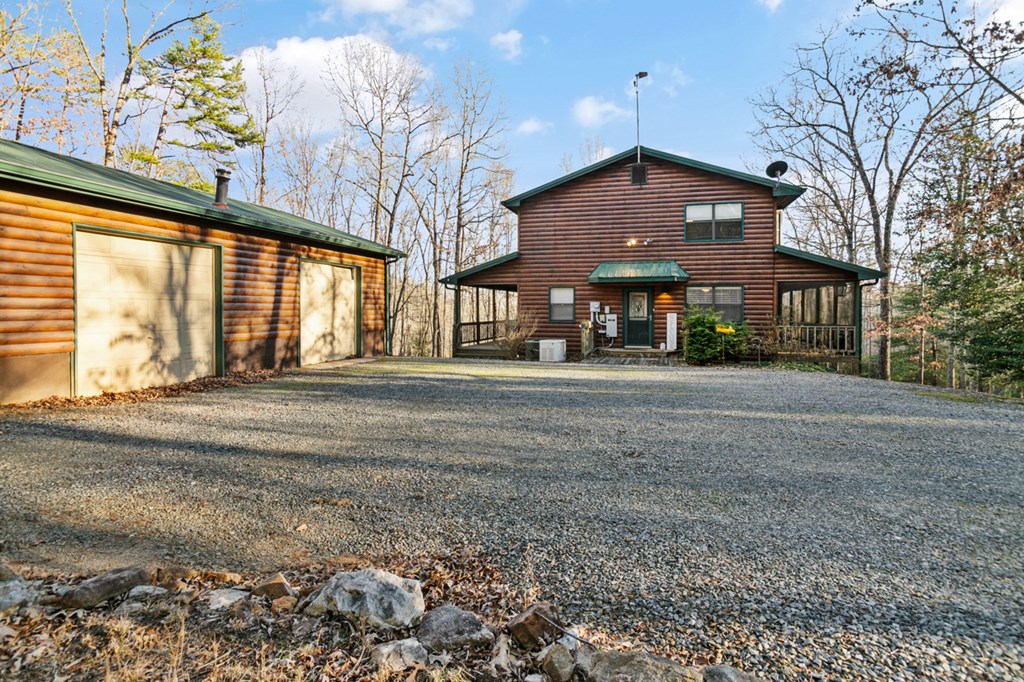 708 Thomas Mountain Road Property Photo 12