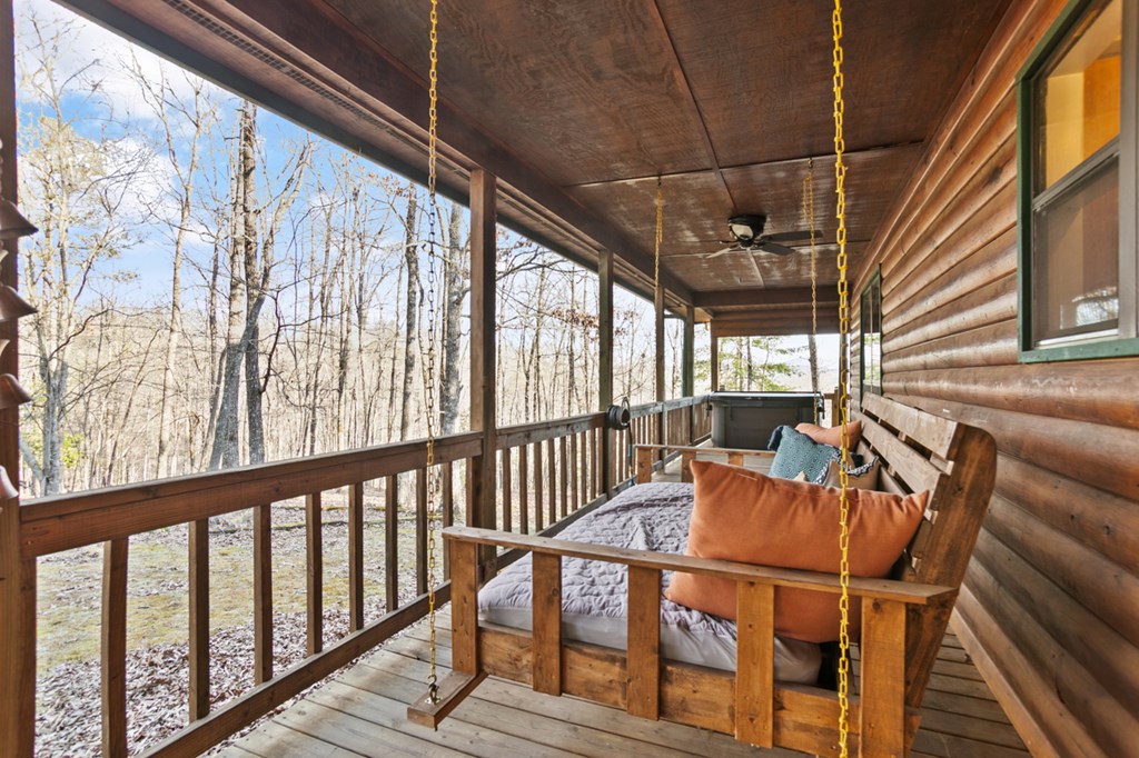 708 Thomas Mountain Road Property Photo 13