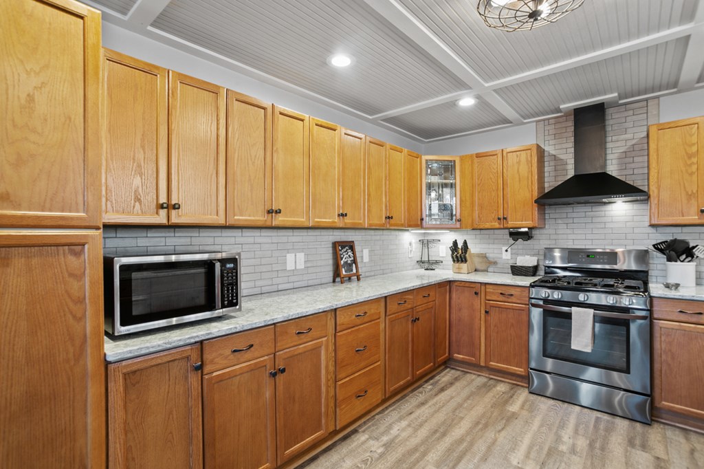 708 Thomas Mountain Road Property Photo 25