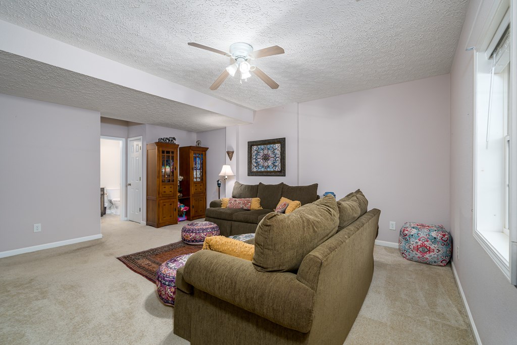 95 Morgan Way Property Photo 45