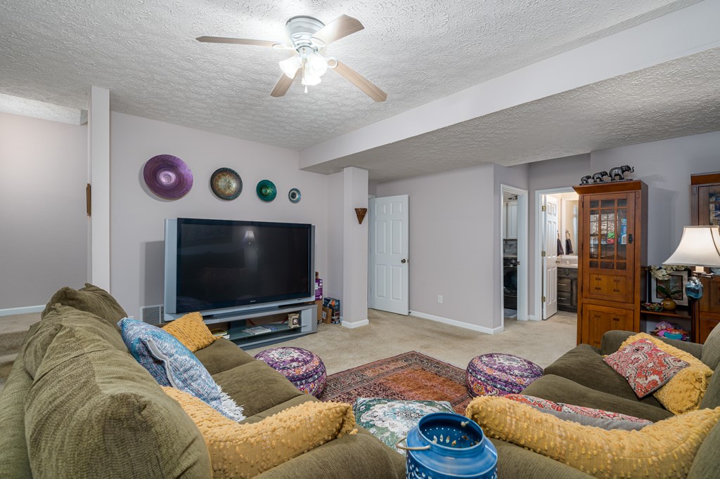 95 Morgan Way Property Photo 46