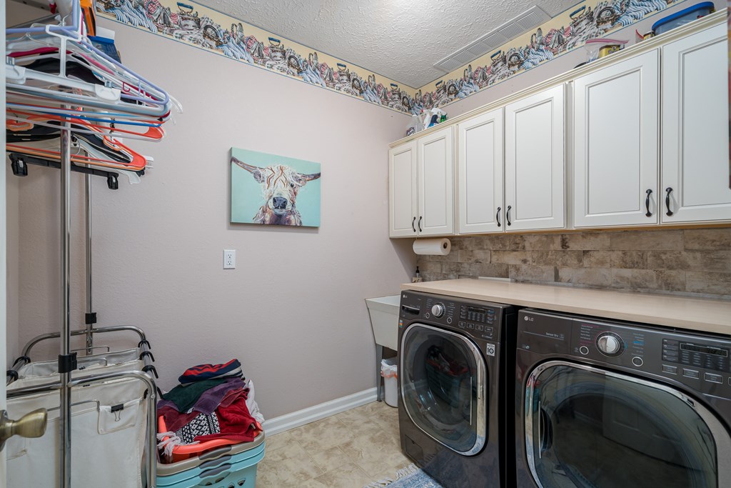 95 Morgan Way Property Photo 48