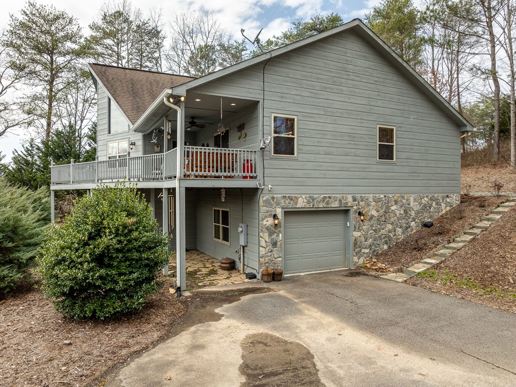 102 Hickory Ridge Property Photo 5