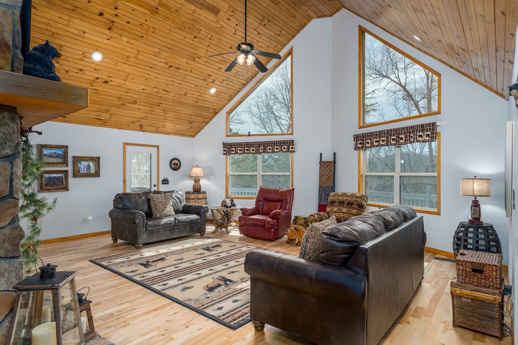 102 Hickory Ridge Property Photo 22