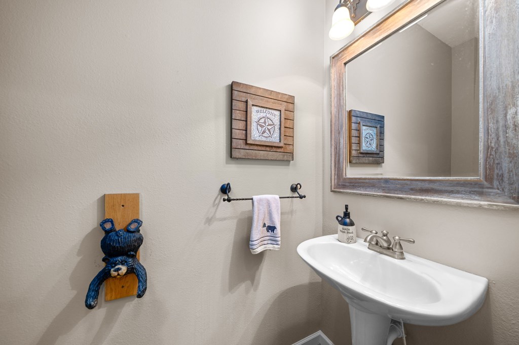 788 Newport Drive Property Photo 36