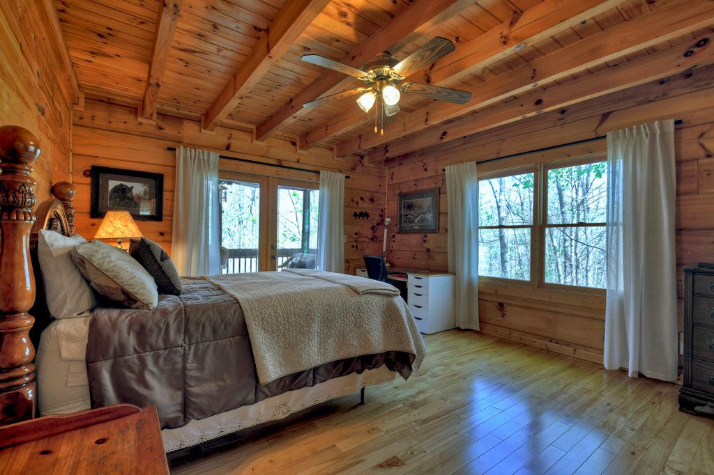 5 Moccasin Trail Property Photo 14