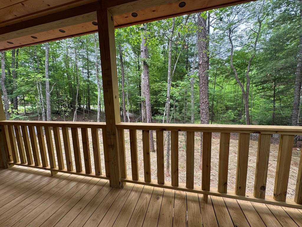 151 Martins Creek Ridge Rd Property Photo 4