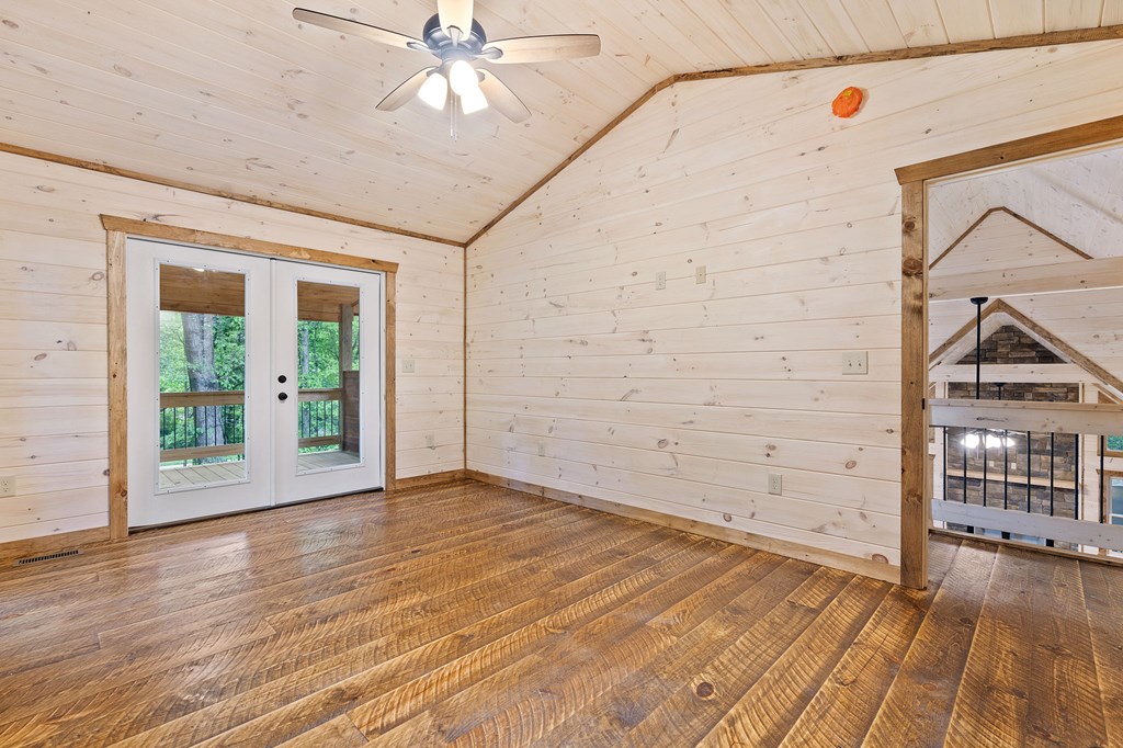 64 Windy Valley Lane Property Photo 24