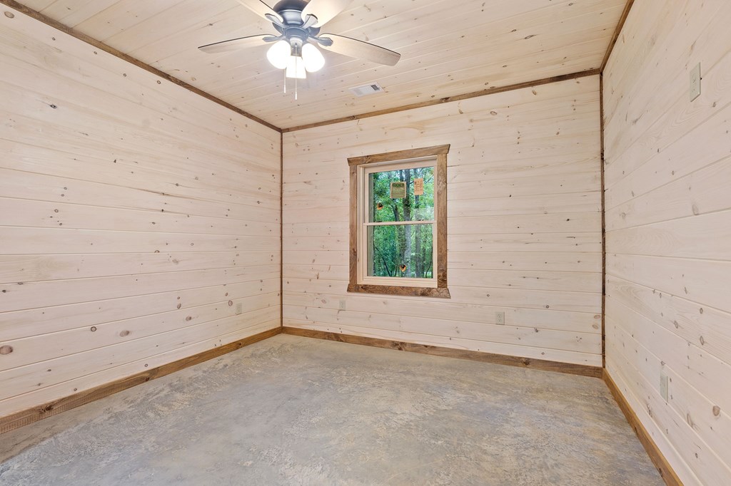 64 Windy Valley Lane Property Photo 39