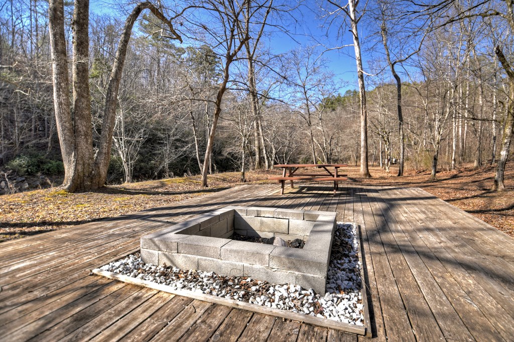 1624 Shady Grove Church Road Property Photo 7