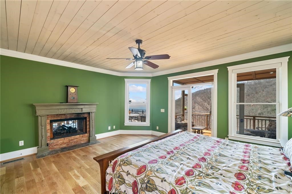 1043 Deer Run Ridge Property Photo 13