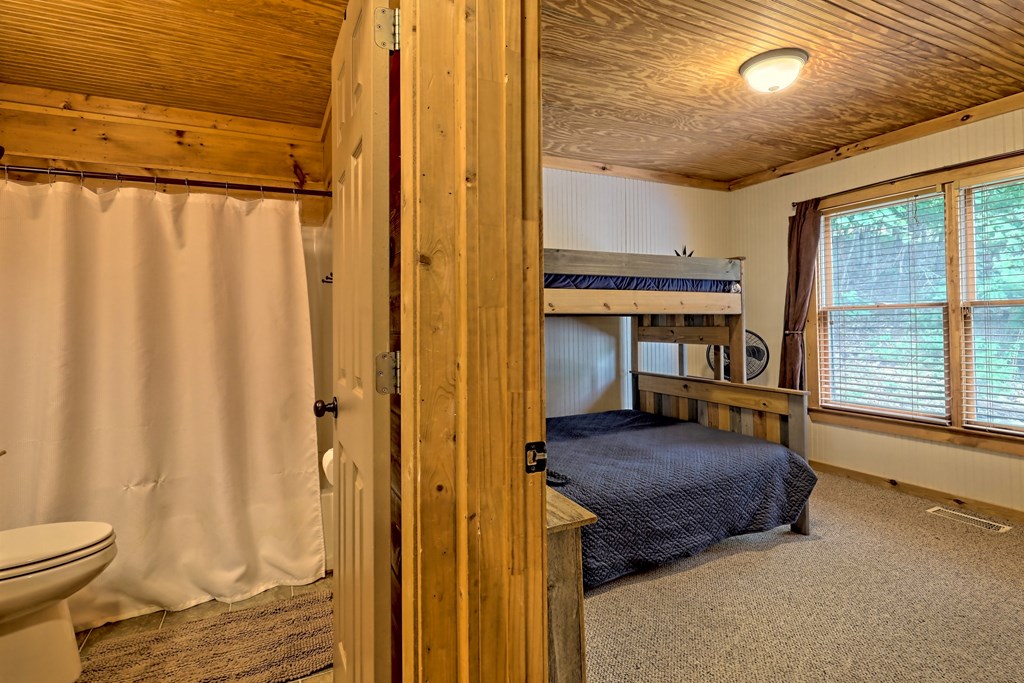 515 Amy Creek Circle Property Photo 45