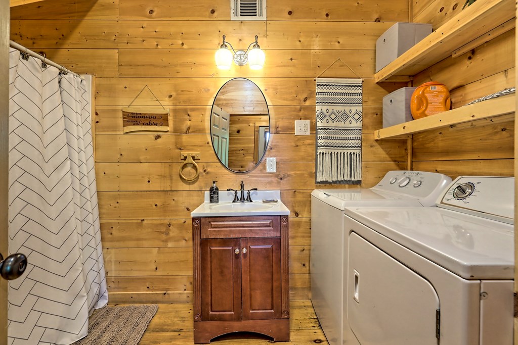 515 Amy Creek Circle Property Photo 47