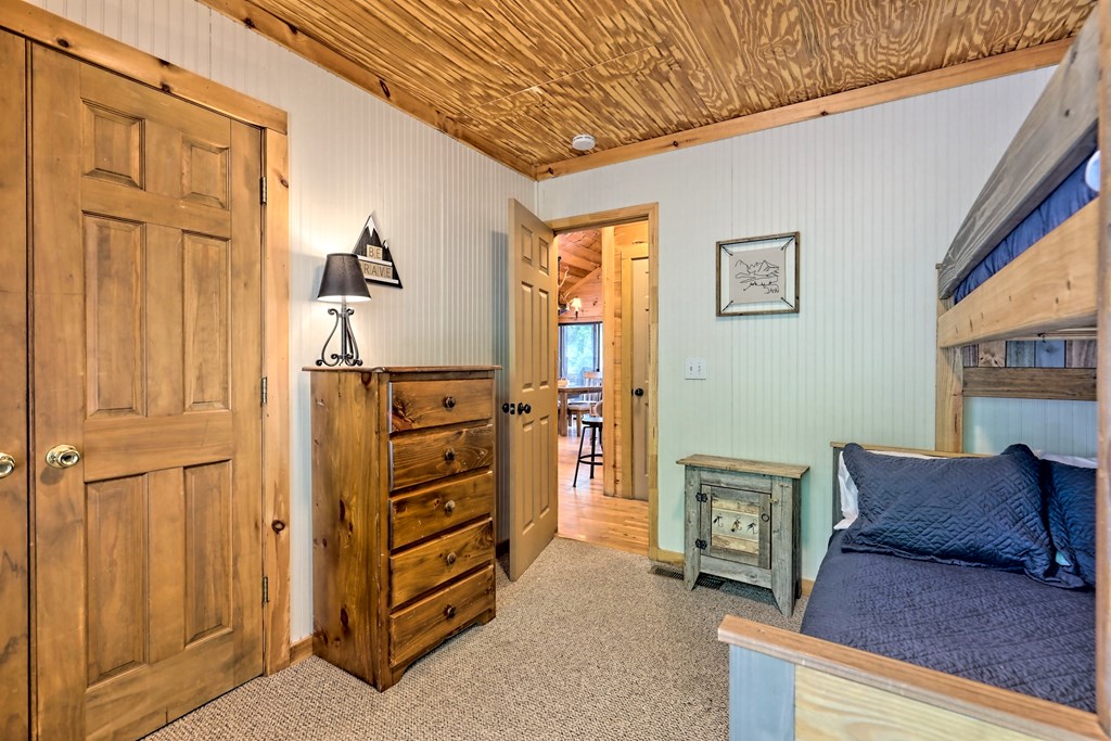 515 Amy Creek Circle Property Photo 48