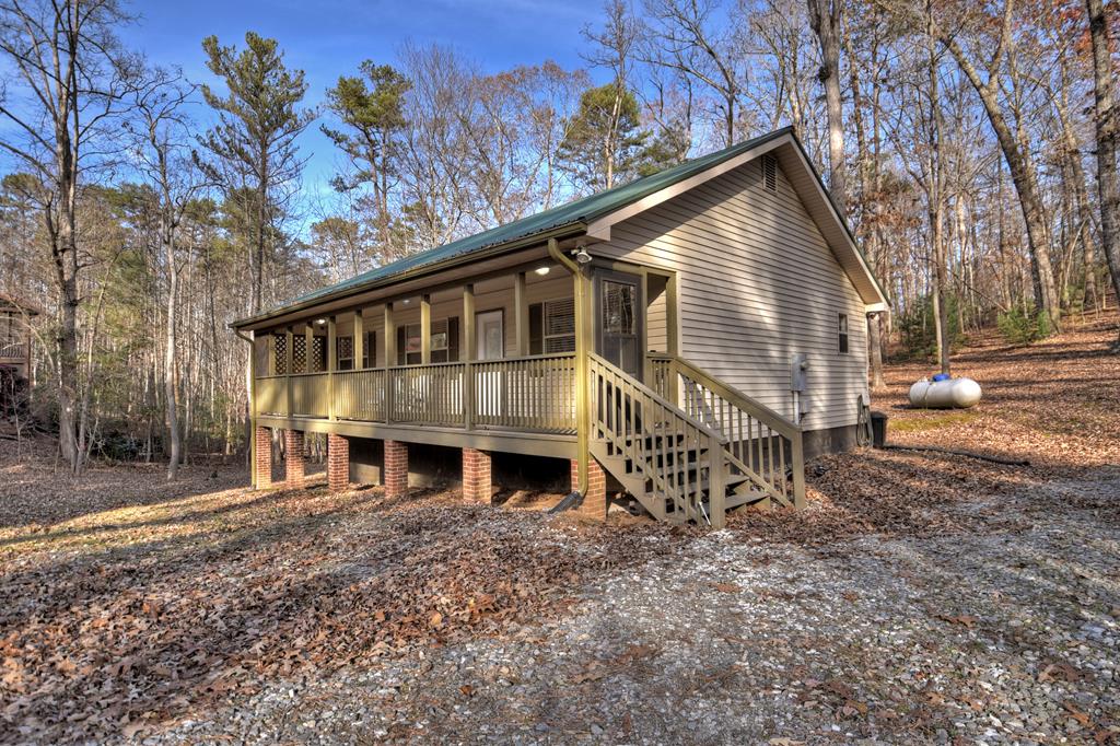 729 Matrix Lane Property Photo 2