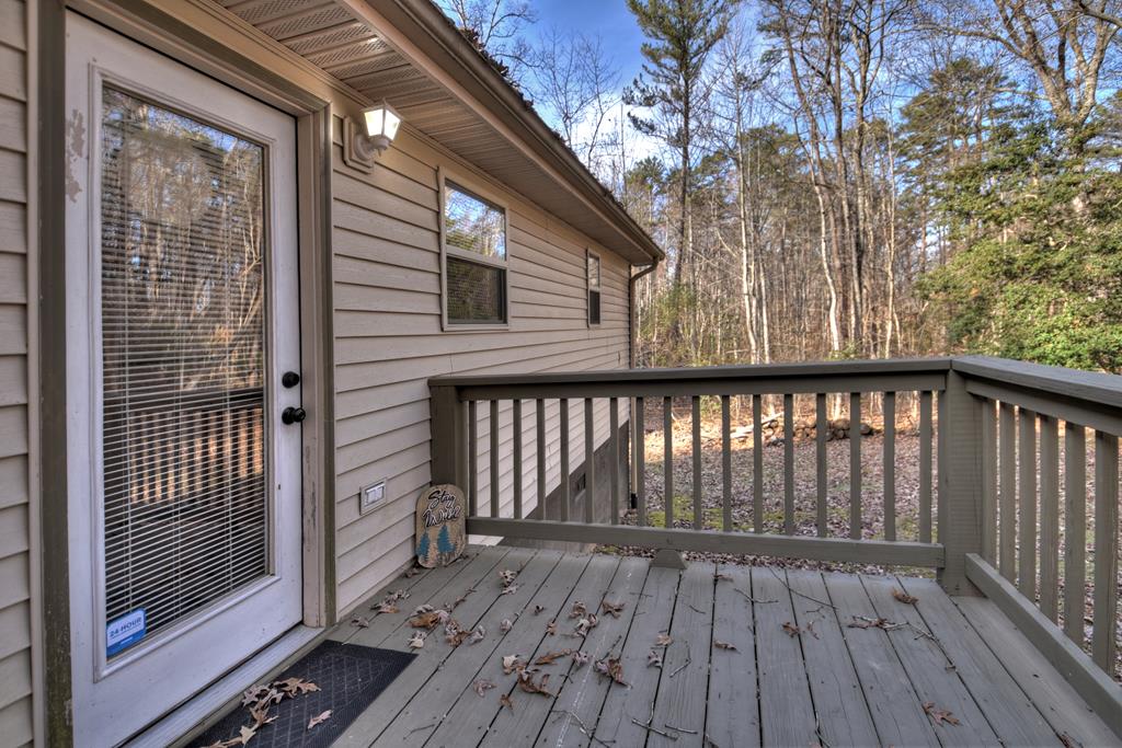 729 Matrix Lane Property Photo 14
