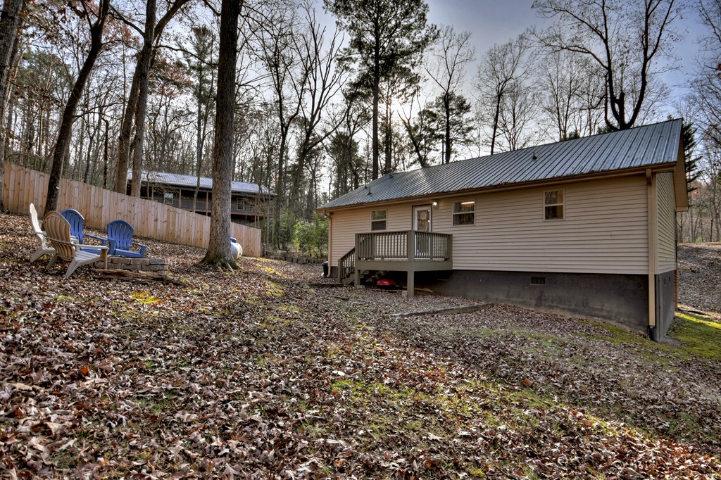 729 Matrix Lane Property Photo 22