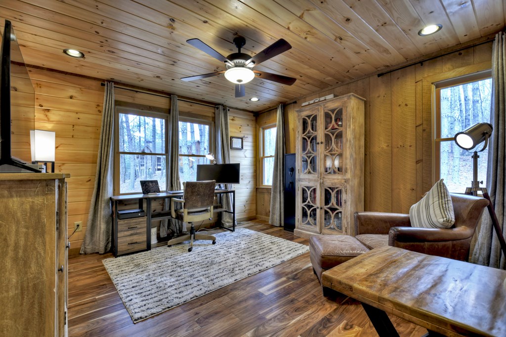 705 George Curtis Road Property Photo 22