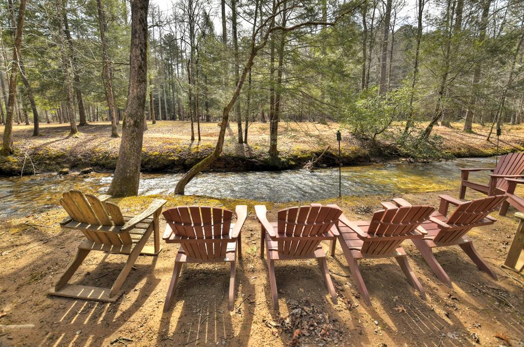 135 Tanager Trail Property Photo 3