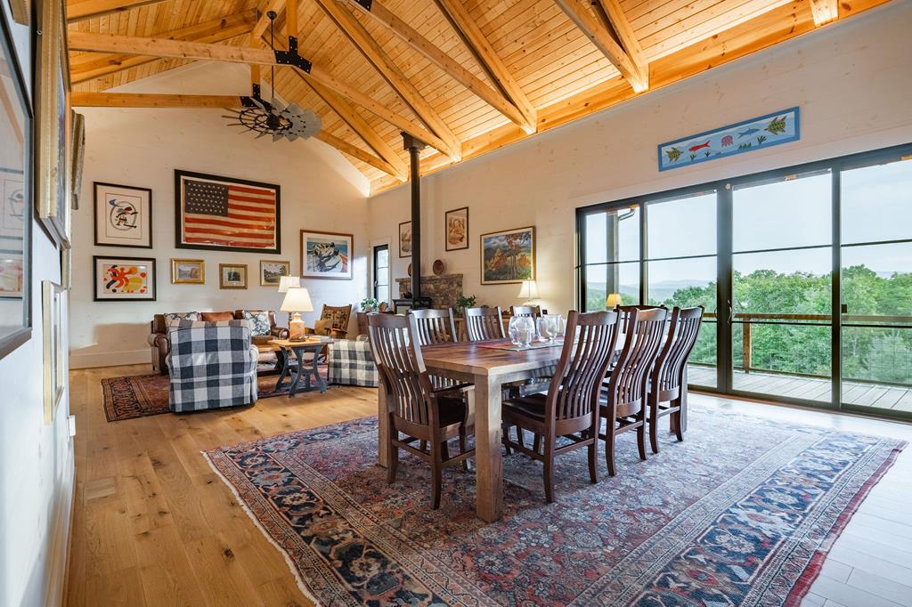 135 Tanager Trail Property Photo 6