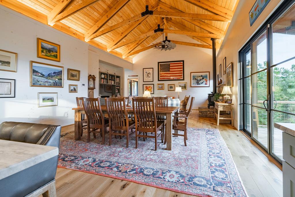 135 Tanager Trail Property Photo 7
