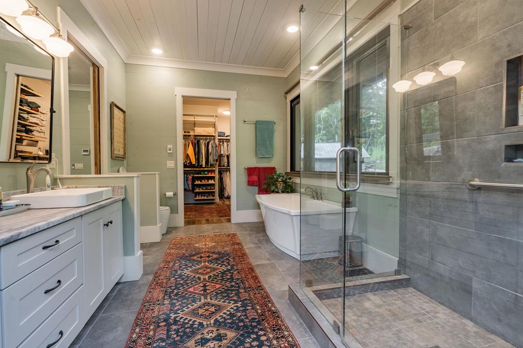 135 Tanager Trail Property Photo 32