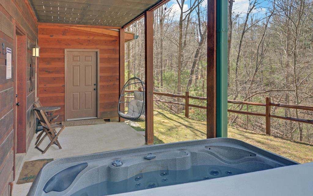 221 Acacia Court Property Photo 44