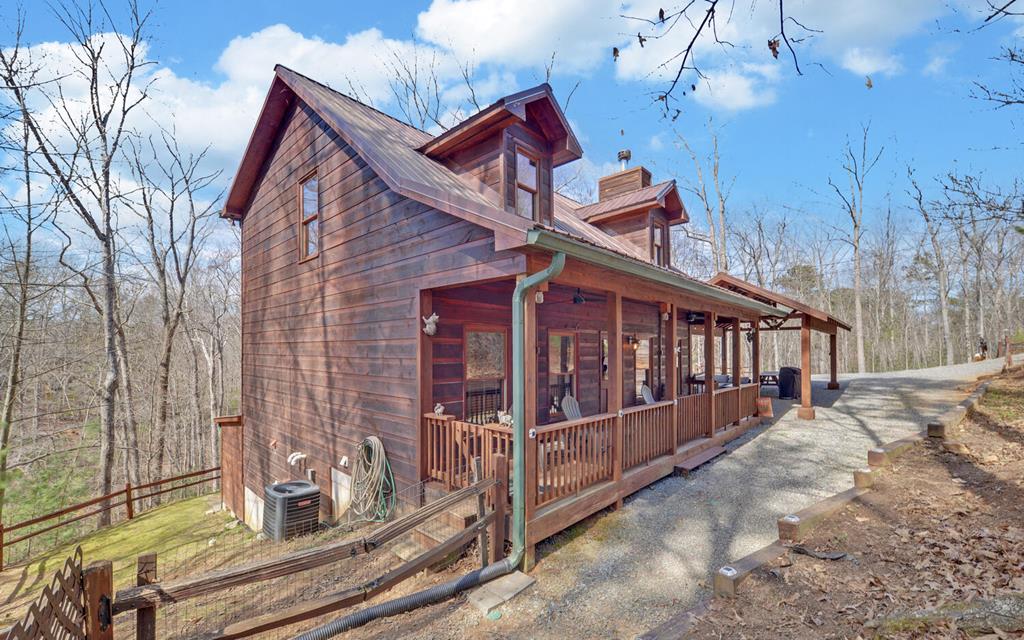 221 Acacia Court Property Photo 49