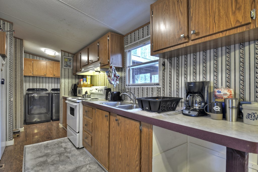 59 Christel & Nathan Ln Property Photo 15