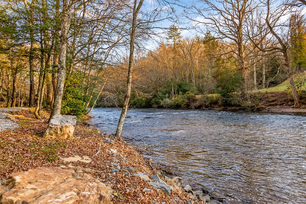 2263 Dial Road Property Photo 8