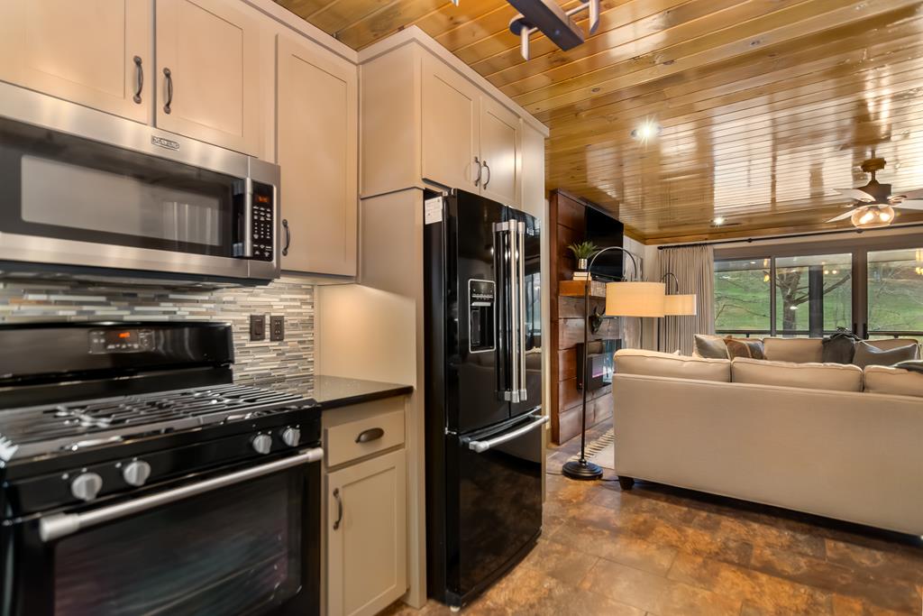 2263 Dial Road Property Photo 20