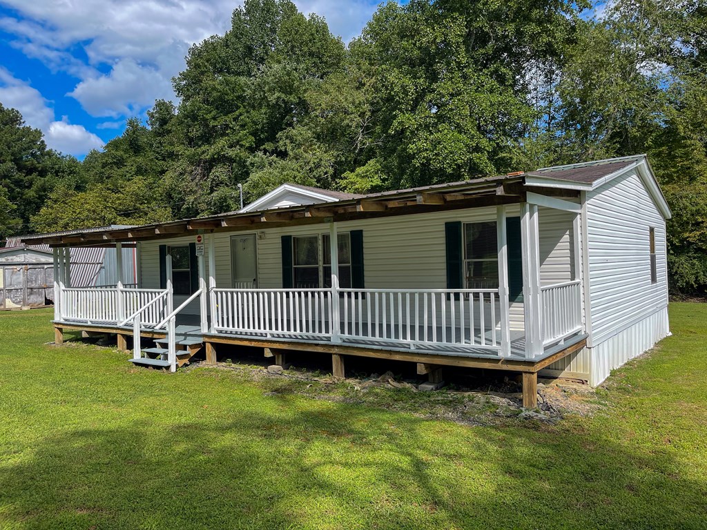 1716 Airport Road Property Photo 4