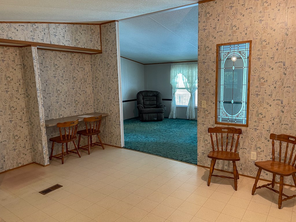 1716 Airport Road Property Photo 9