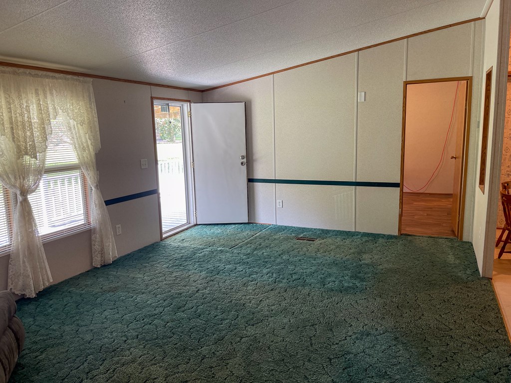 1716 Airport Road Property Photo 11