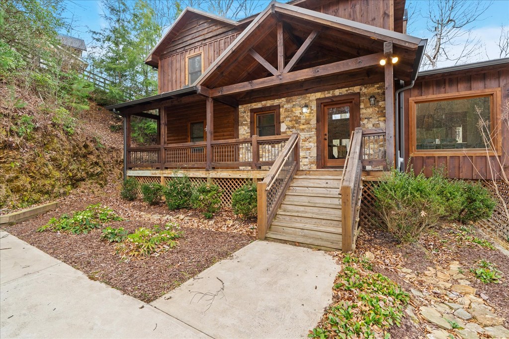 754 Cherokee Trail Property Photo 8